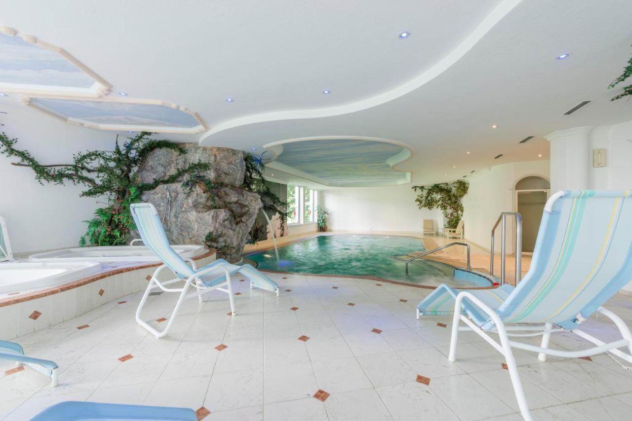 Hotel Alpino Wellness&Spa Peio Fonti Esterno foto