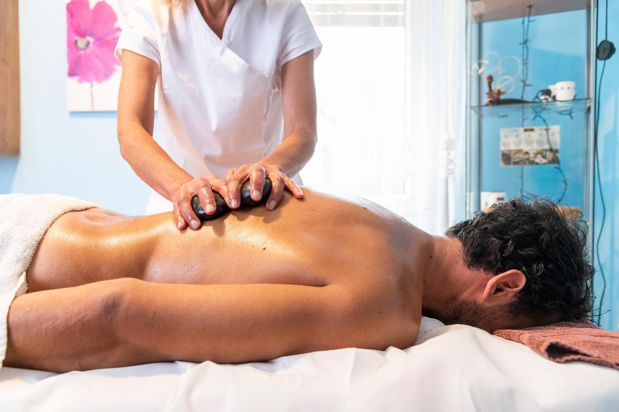 Hotel Alpino Wellness&Spa Peio Fonti Esterno foto