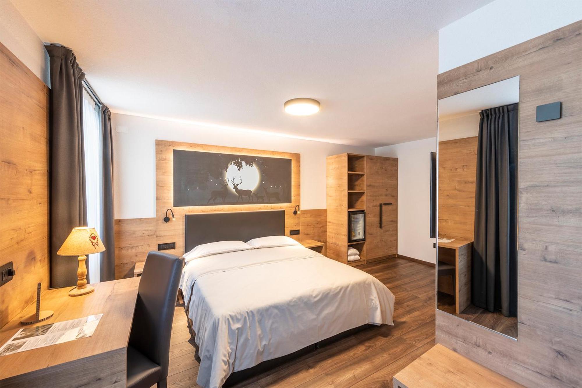 Hotel Alpino Wellness&Spa Peio Fonti Esterno foto
